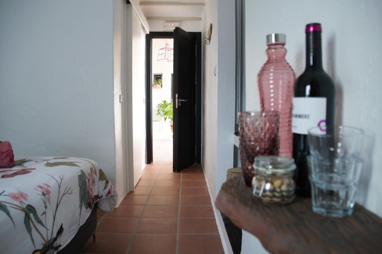 Boutique B&B El Refugio Alcaucín Esterno foto